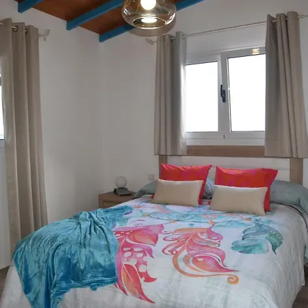Casa Nicolas Y Pino 度假居 莫甘海滩