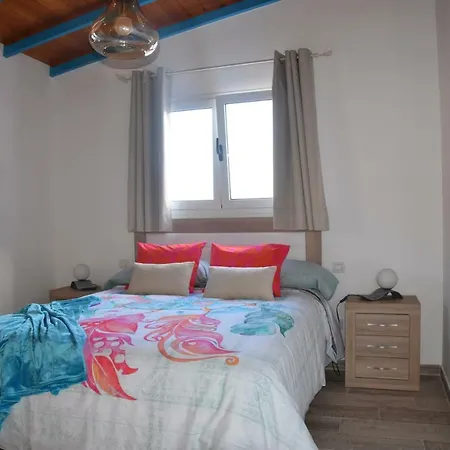 Casa Nicolas Y Pino *